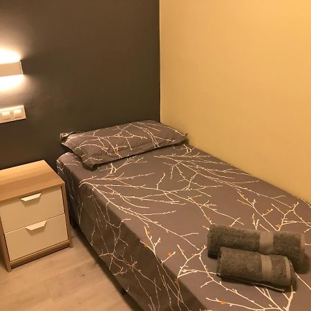 Cerdanyola Centro Apartman Cerdanyola del Vallès Kültér fotó